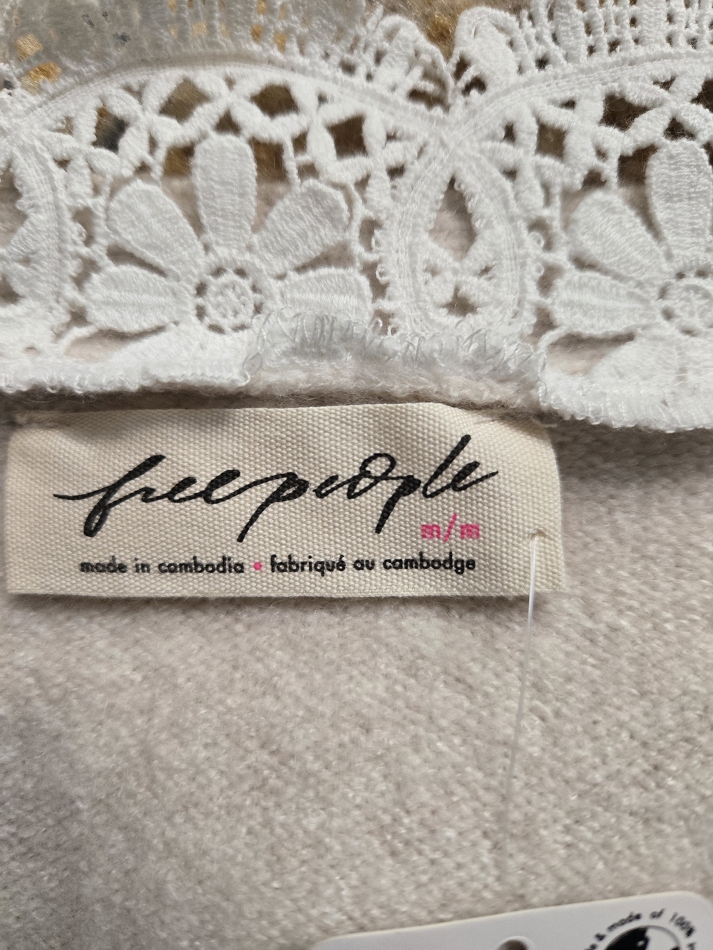 NWT Free People Almond Milk Lace SoftSpun Long Sleeve Knit Crop Cardigan - M - Picture 9 of 12